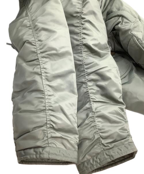 BEAMS（ビームス）BEAMS (ビームス) ミリタリージャケット　MIL Type N-3B Down グリーン サイズ:3の古着・服飾アイテム
