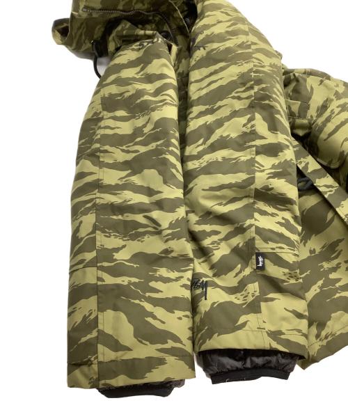 stussy（ステューシー）stussy (ステューシー) nano・universe (ナノ・ユニバース) ダウンジャケット　カモフラージュ柄 オリーブ サイズ:Sの古着・服飾アイテム