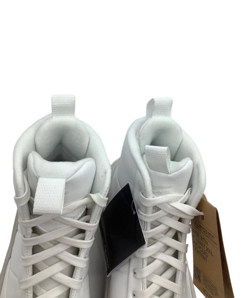 NIKE（ナイキ）NIKE (ナイキ) ハイカットスニーカー WMNS BLAZER ROAM MID ホワイト サイズ:25 未使用品の古着・服飾アイテム