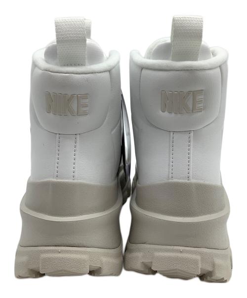 NIKE（ナイキ）NIKE (ナイキ) ハイカットスニーカー WMNS BLAZER ROAM MID ホワイト サイズ:25 未使用品の古着・服飾アイテム