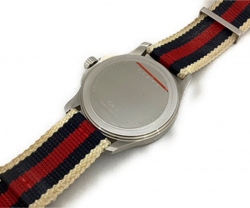 GUCCI（グッチ）GUCCI (グッチ) 腕時計 サイズ:- YA126231 クォーツ キャンバスの古着・服飾アイテム