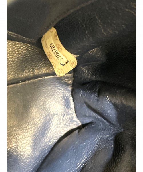 CHANEL（シャネル）CHANEL (シャネル) デニムチェーンショルダーバッグ ネイビー サイズ:-の古着・服飾アイテム