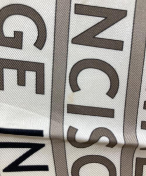 HERMES（エルメス）HERMES (エルメス) スカーフ ホワイト×ブラックの古着・服飾アイテム