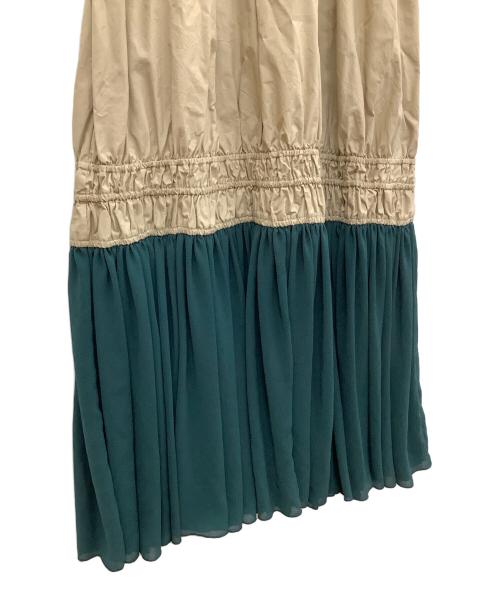 furfur（ファーファー）furfur (ファーファー) ワンピース ベージュ×グリーン サイズ:Fの古着・服飾アイテム