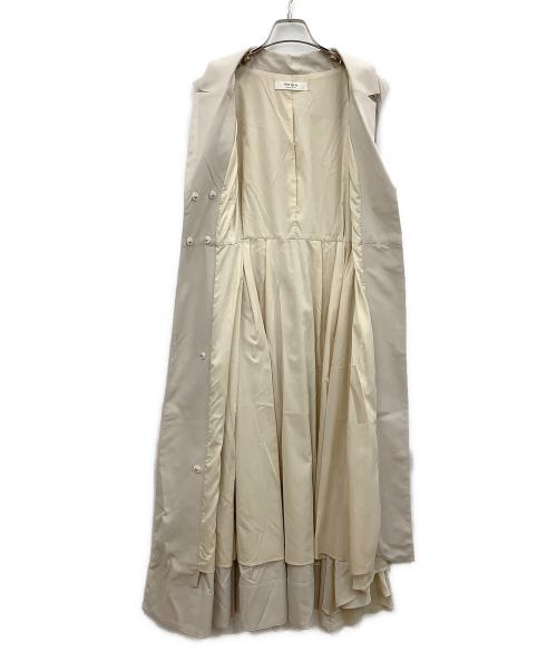 HER LIP TO（ハーリップトゥ）HER LIP TO (ハーリップトゥ) ノースリーブワンピース ベージュ サイズ:Mの古着・服飾アイテム