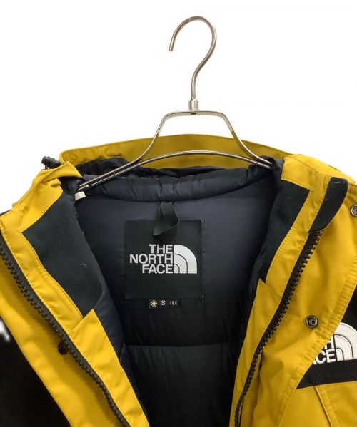THE NORTH FACE（ザ ノース フェイス）THE NORTH FACE (ザ ノース フェイス) マウンテンダウンジャケット イエロー×ブラック サイズ:Sの古着・服飾アイテム
