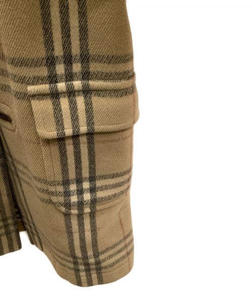 BURBERRY（バーバリー）BURBERRY (バーバリー) ダッフルコート ブラウン サイズ:Mの古着・服飾アイテム