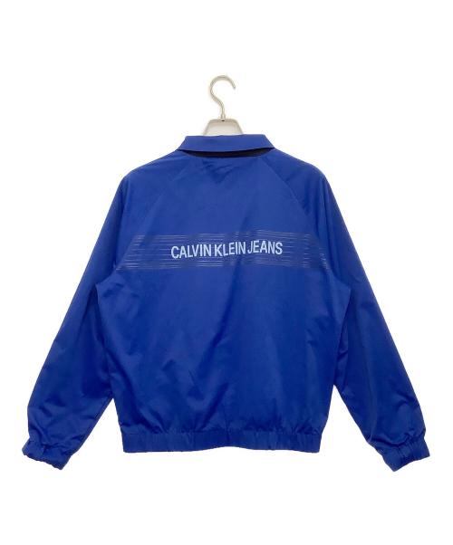 Calvin Klein Jeans（カルバンクラインジーンズ）Calvin Klein Jeans (カルバンクラインジーンズ) リバーシブルブルゾン ブルー×ネイビー サイズ:Mの古着・服飾アイテム