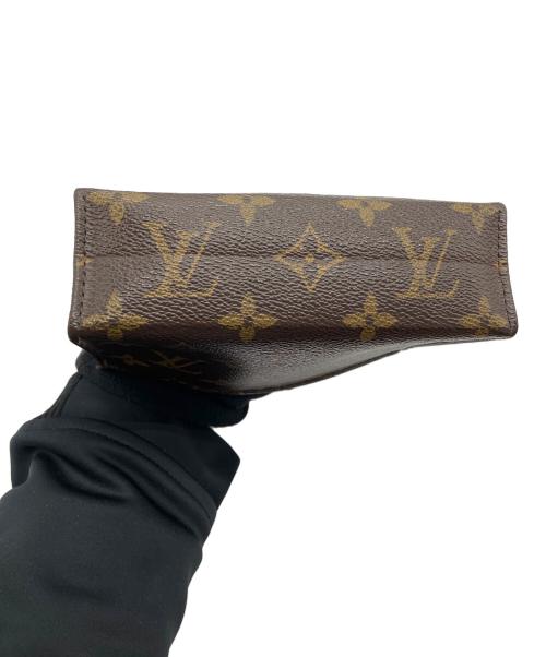 LOUIS VUITTON（ルイ ヴィトン）LOUIS VUITTON (ルイ ヴィトン) モノグラム ポシェットトワレット15 サイズ:-の古着・服飾アイテム
