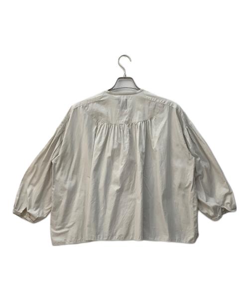 オオカミとフクロウ（オオカミトフクロウ）オオカミとフクロウ (オオカミトフクロウ) 長袖ブラウス ライトグレー サイズ:−の古着・服飾アイテム