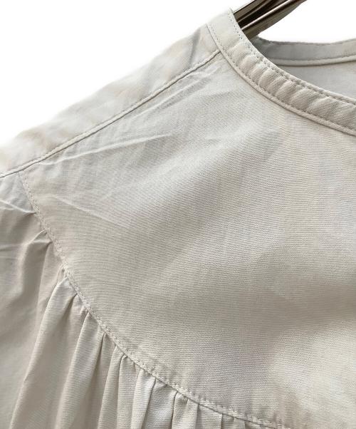 オオカミとフクロウ（オオカミトフクロウ）オオカミとフクロウ (オオカミトフクロウ) 長袖ブラウス ライトグレー サイズ:−の古着・服飾アイテム