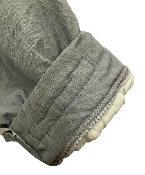 WOOLRICH（ウールリッチ）WOOLRICH (ウールリッチ) フィールドジャケット グレー サイズ:Lの古着・服飾アイテム