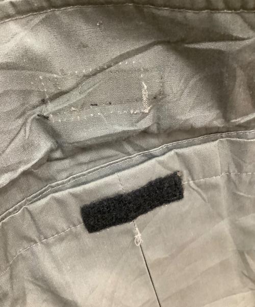 WOOLRICH（ウールリッチ）WOOLRICH (ウールリッチ) フィールドジャケット グレー サイズ:Lの古着・服飾アイテム