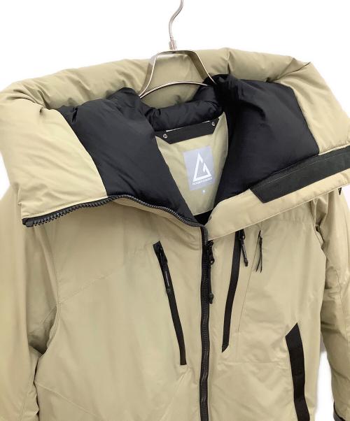 ROGER EGGER（ロジャーエーガー）ROGER EGGER (ロジャーエーガー) トリアテックインサレーション ジャケット ベージュ×ブラック サイズ:Sの古着・服飾アイテム