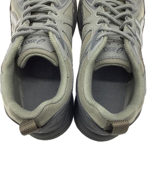 asics（アシックス）asics (アシックス) スニーカー オリーブ サイズ:24の古着・服飾アイテム