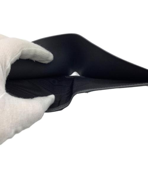 Ferragamo（フェラガモ）Ferragamo (フェラガモ) 2つ折り財布 ブラック サイズ:-の古着・服飾アイテム