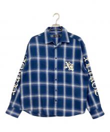 X-LARGE（エクストララージ）の古着「OLD ENGLISH L/S FLANNEL SHIRT」｜ブルー