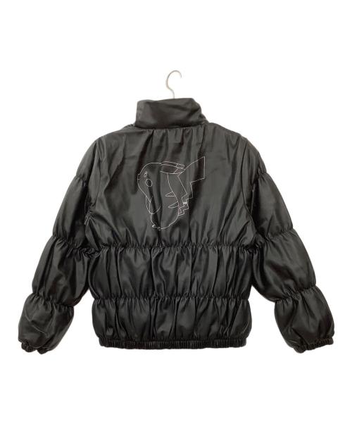 JEANASIS（ジーナシス）JEANASIS (ジーナシス) Pokemon Center (ポケモンセンター) フェイクレザー中綿ジャケット ブラック サイズ:Fの古着・服飾アイテム