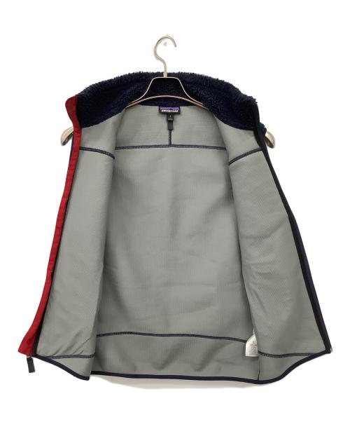 Patagonia（パタゴニア）Patagonia (パタゴニア) CLASSIC RETRO-X VEST ネイビー×レッド サイズ:Sの古着・服飾アイテム