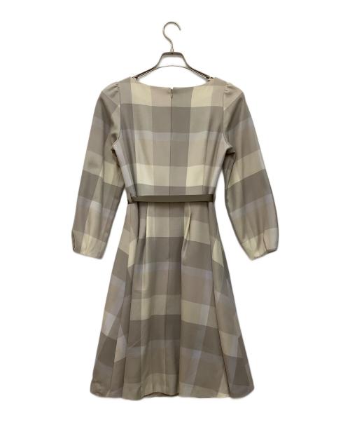 BLUE LABEL CRESTBRIDGE（ブルーレーベルクレストブリッジ）BLUE LABEL CRESTBRIDGE (ブルーレーベルクレストブリッジ) チェックウールビエラワンピース ベージュ サイズ:36の古着・服飾アイテム