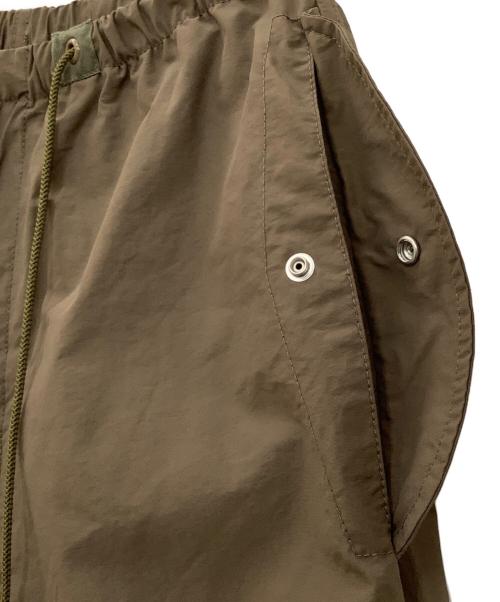 JOURNAL STANDARD（ジャーナルスタンダード）JOURNAL STANDARD (ジャーナルスタンダード) ナイロンパンツ ブラウン サイズ:36の古着・服飾アイテム