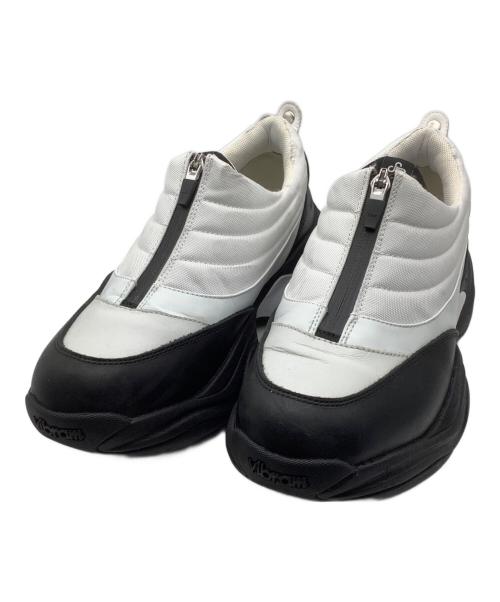 OAO（オーエーオー）OAO (オーエーオー) スニーカー ホワイト×ブラック サイズ:29の古着・服飾アイテム