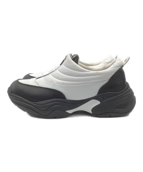 OAO（オーエーオー）OAO (オーエーオー) スニーカー ホワイト×ブラック サイズ:29の古着・服飾アイテム