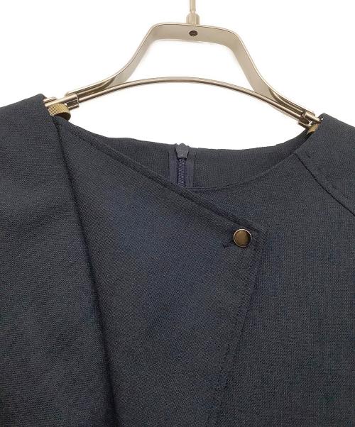 UNITED TOKYO（ユナイテッドトーキョー）UNITED TOKYO (ユナイテッドトーキョー) スネイルシェイプリネンライクブラウス ネイビー サイズ:FREEの古着・服飾アイテム
