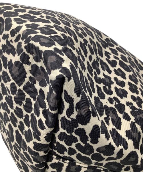 Herve Chapelier（エルベシャプリエ）Herve Chapelier (エルベシャプリエ) ナイロン舟型ショルダーバッグ グレー サイズ:-の古着・服飾アイテム