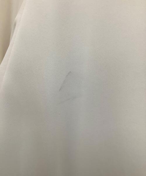 FOXEY（フォクシー）FOXEY (フォクシー) 長袖シャツ ベージュ サイズ:40の古着・服飾アイテム