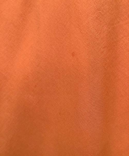 HERMES（エルメス）HERMES (エルメス) ノースリーブブラウス オレンジ サイズ:36の古着・服飾アイテム