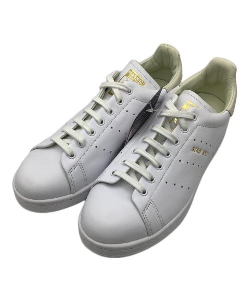 adidas（アディダス）adidas (アディダス) スニーカー ホワイト サイズ:25の古着・服飾アイテム