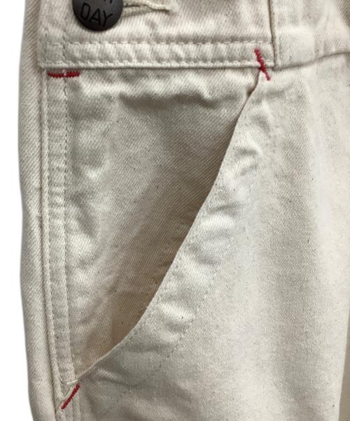 JOURNAL STANDARD（ジャーナルスタンダード）JOURNAL STANDARD (ジャーナルスタンダード) PAY DAY (ペイデイ) 別注オーバーオール アイボリー サイズ:Fの古着・服飾アイテム