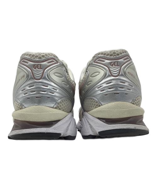 asics（アシックス）asics (アシックス) KITH (キス) スニーカー ベージュ サイズ:25の古着・服飾アイテム