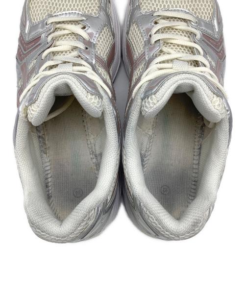asics（アシックス）asics (アシックス) KITH (キス) スニーカー ベージュ サイズ:25の古着・服飾アイテム
