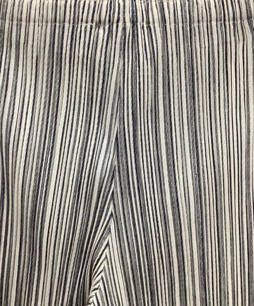 PLEATS PLEASE（プリーツプリーズ）PLEATS PLEASE (プリーツプリーズ) プリーツパンツ イエロー サイズ:2の古着・服飾アイテム