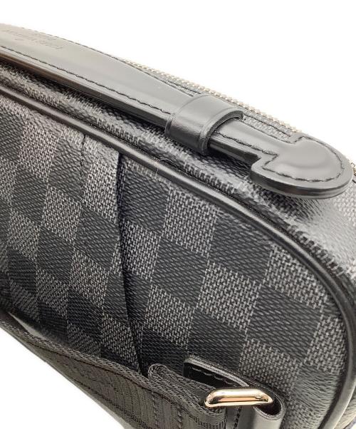 LOUIS VUITTON（ルイ ヴィトン）LOUIS VUITTON (ルイ ヴィトン) ボディバッグ/グラフィット アンブレール ブラック サイズ:-の古着・服飾アイテム