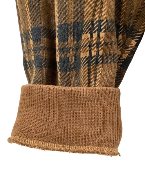 FRED PERRY（フレッドペリー）FRED PERRY (フレッドペリー) スウェット ブラウン×ブラック サイズ:Sの古着・服飾アイテム