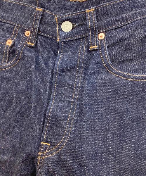 LEVI'S VINTAGE CLOTHING（リーバイス ビンテージ クロージング）LEVI'S VINTAGE CLOTHING (リーバイス ビンテージ クロージング) 1976年復刻デニムパンツ インディゴ サイズ:W28L34の古着・服飾アイテム