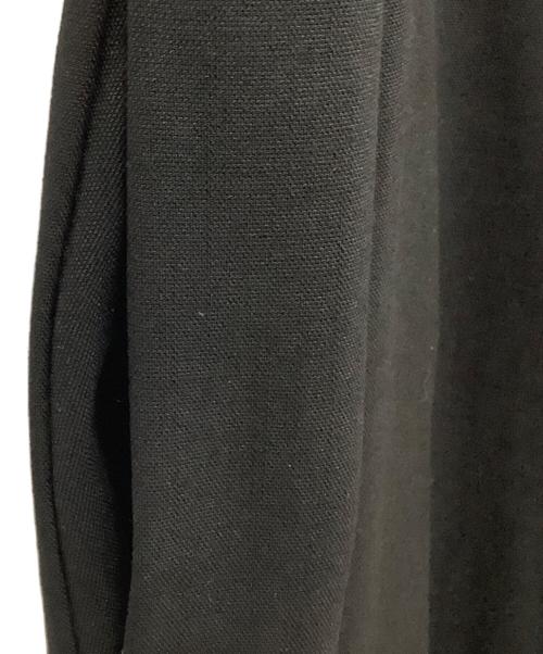 AULA AILA（アウラアイラ）AULA AILA (アウラアイラ) SUSPENDER SALOPETTE ホワイト×ブラックの古着・服飾アイテム