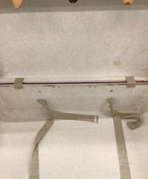 GLOBE-TROTTER（グローブトロッター）GLOBE-TROTTER (グローブトロッター) キャリーバッグ ベージュ サイズ:-の古着・服飾アイテム