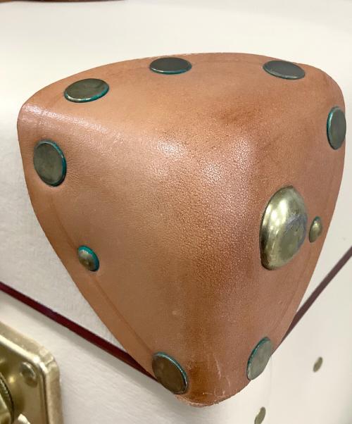 GLOBE-TROTTER（グローブトロッター）GLOBE-TROTTER (グローブトロッター) キャリーバッグ ベージュ サイズ:-の古着・服飾アイテム