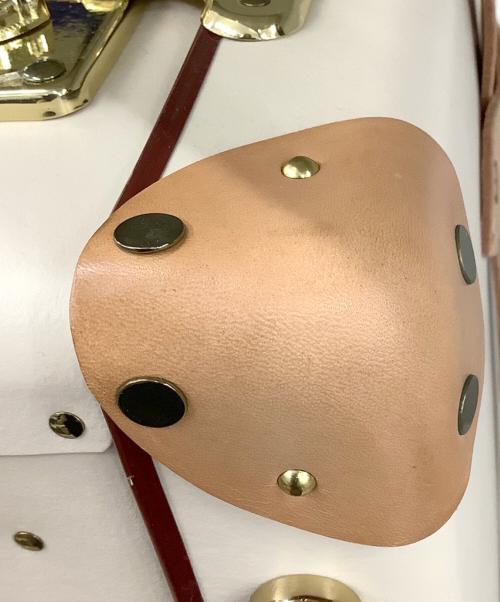 GLOBE-TROTTER（グローブトロッター）GLOBE-TROTTER (グローブトロッター) キャリーバッグ ベージュ×ブラウン サイズ:-の古着・服飾アイテム