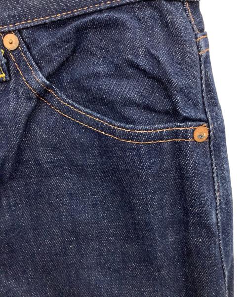 LEVI'S（リーバイス）LEVI'S (リーバイス) 701デニムパンツ ネイビー サイズ:W26×L34の古着・服飾アイテム