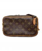 LOUIS VUITTONルイ ヴィトン）の古着「ショルダーポーチ/ポシェット・マルリーバンドリエール」｜ブラウン
