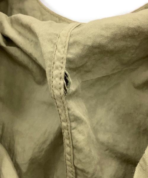 STONE ISLAND（ストーンアイランド）STONE ISLAND (ストーンアイランド) プルオーバーパーカー カーキ サイズ:Sの古着・服飾アイテム