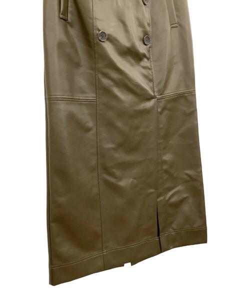 pinue（ピヌエ）pinue (ピヌエ) フェイクレザースカート ベージュ サイズ:Fの古着・服飾アイテム