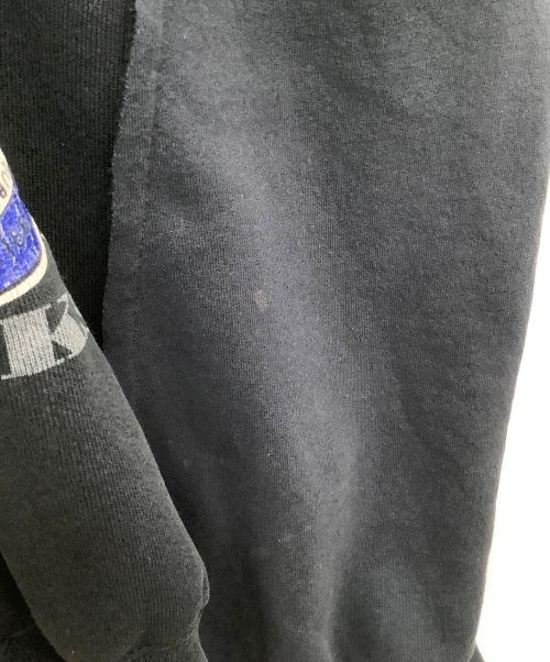 DISCOVERED（ディスカバード）DISCOVERED (ディスカバード) クルーネックスウェット ネイビー サイズ:Fの古着・服飾アイテム