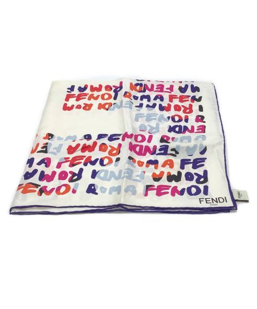 FENDI（フェンディ）FENDI (フェンディ) スカーフ ホワイト×ピンク サイズ:−の古着・服飾アイテム