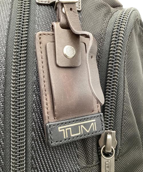 TUMI（トゥミ）TUMI (トゥミ) モントレースリングバッグ ブラック×ブラウン サイズ:−の古着・服飾アイテム